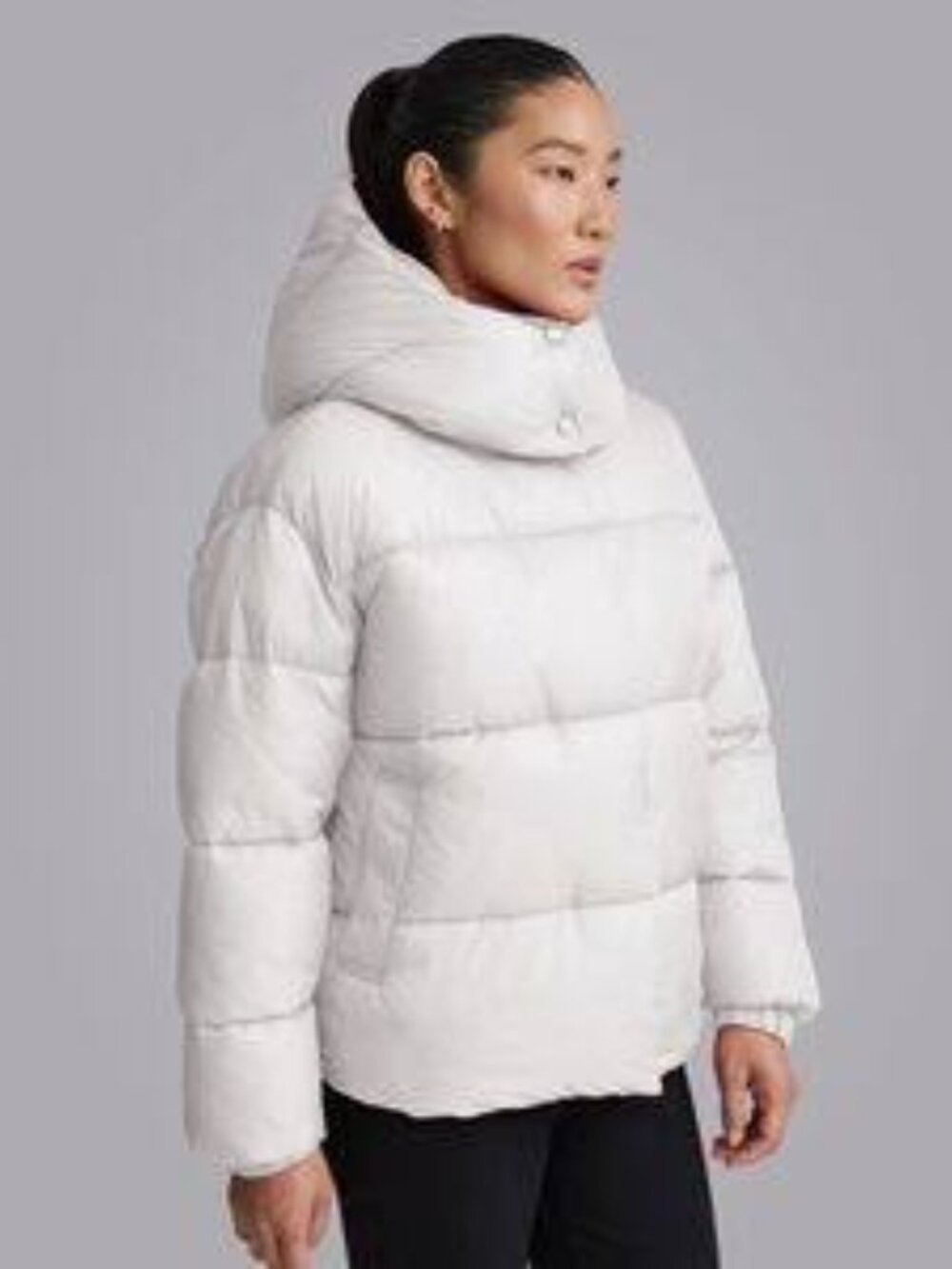 NVLT Vegan White Hooded Full Zip Puffer Winter Quilted Jacket Size M NWT